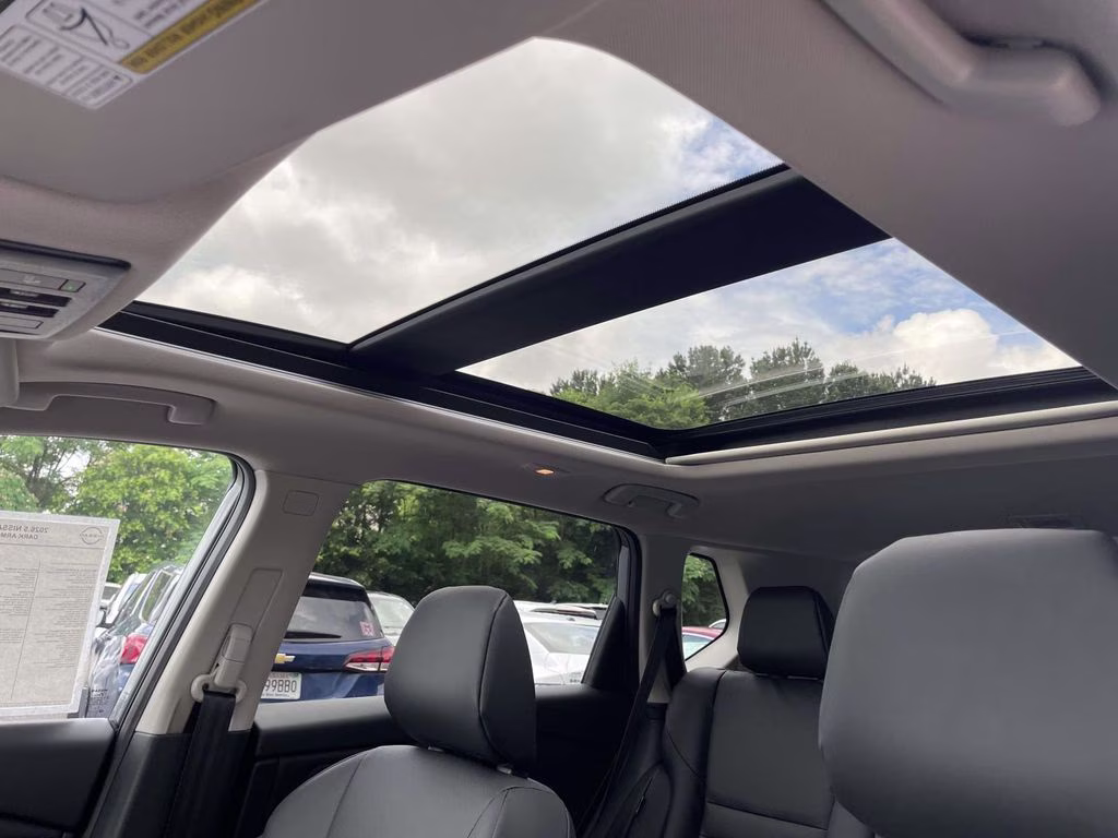 2026 Boulder Gray Pearl Nissan Rogue Dark Armor FWD SUV