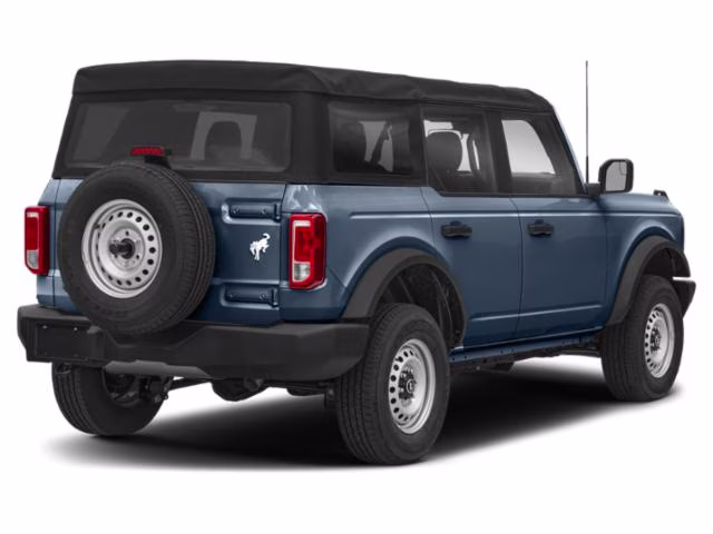 2023 Azure Gray Metallic Tri-Coat Ford Bronco Base 4X4 SUV
