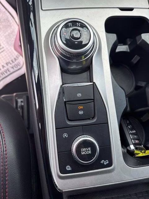 2024 Black Metallic Ford Explorer ST-Line 4X4 SUV