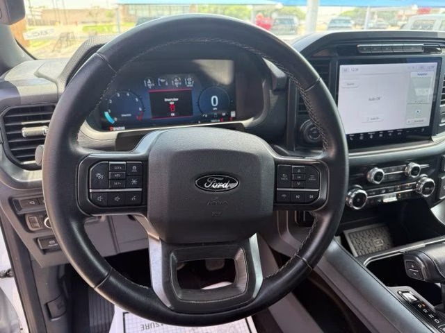 2024 Oxford White Ford F-150 XLT 4X4 Truck