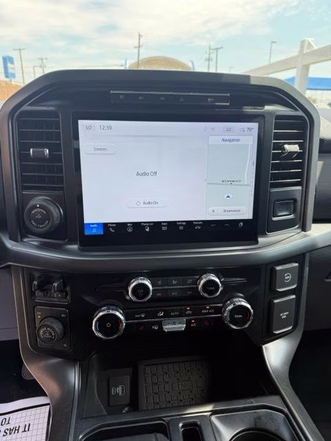 2024 Oxford White Ford F-150 XLT 4X4 Truck