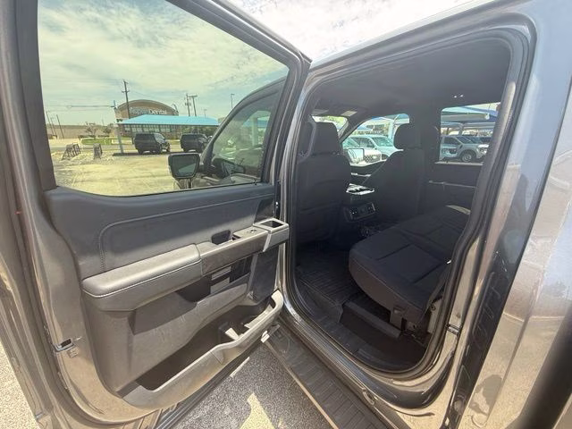 2024 Gray Metallic Ford F-150 XLT 4X4 Truck