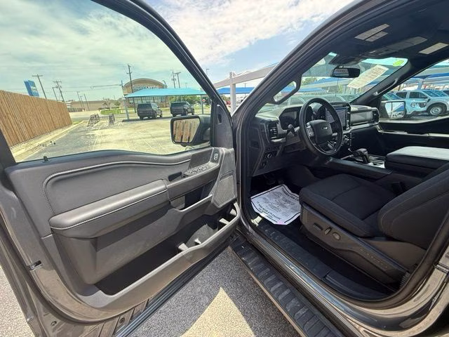 2024 Gray Metallic Ford F-150 XLT 4X4 Truck