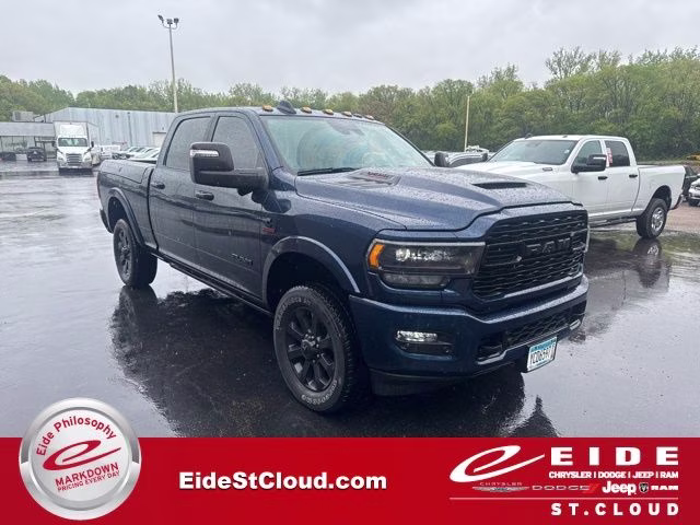 2023 RAM 3500 Limited 4X4 Crew Cab SWB's photo