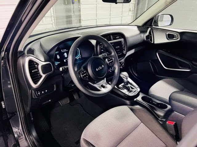 2025 Gravity Gray Kia Soul LX FWD Hatchback