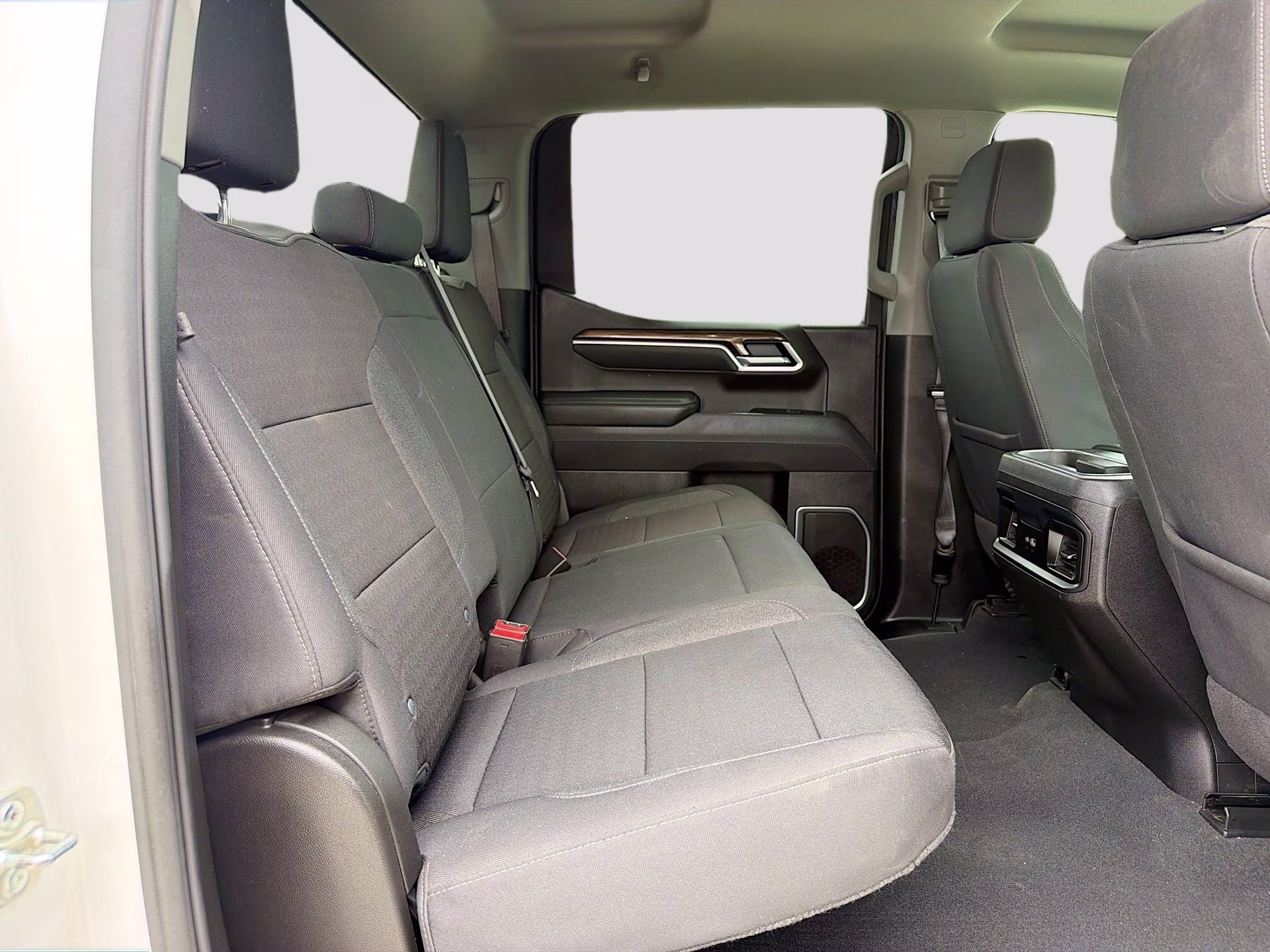 2025 Summit White Chevrolet Silverado 1500 LT 4X4 Truck