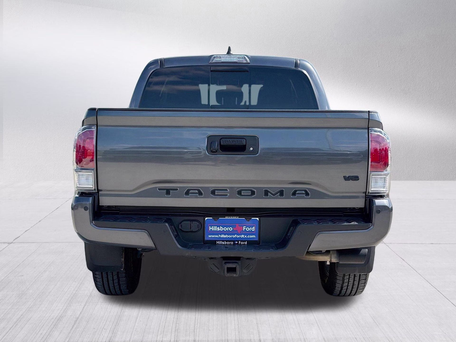 2022 Magnetic Gray Metallic Toyota Tacoma TRD Sport RWD Truck