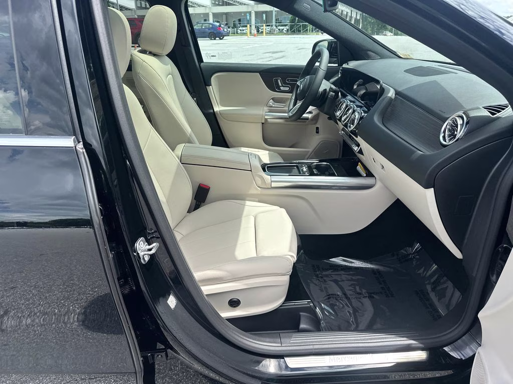 2026 Black Mercedes-Benz GLA GLA 250 FWD SUV