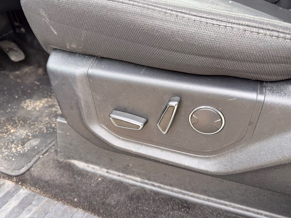 2018 Magnetic Ford F-150 XLT 4X4 Truck