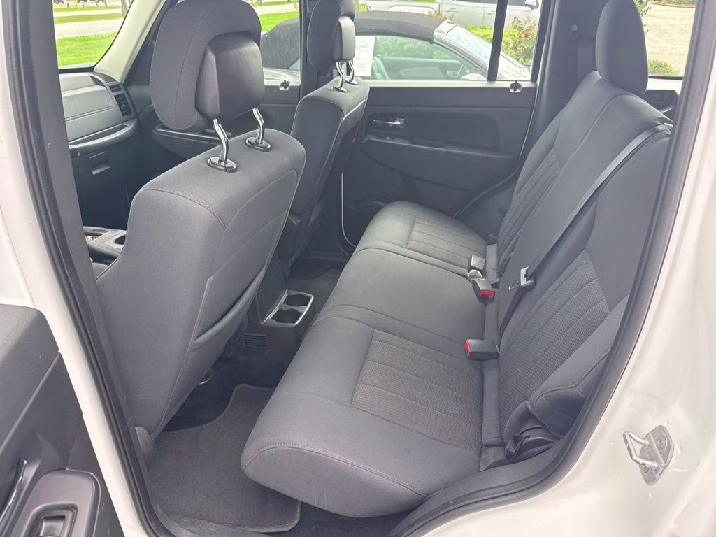 2012 Bright White Clearcoat Jeep Liberty Sport 4X4 SUV