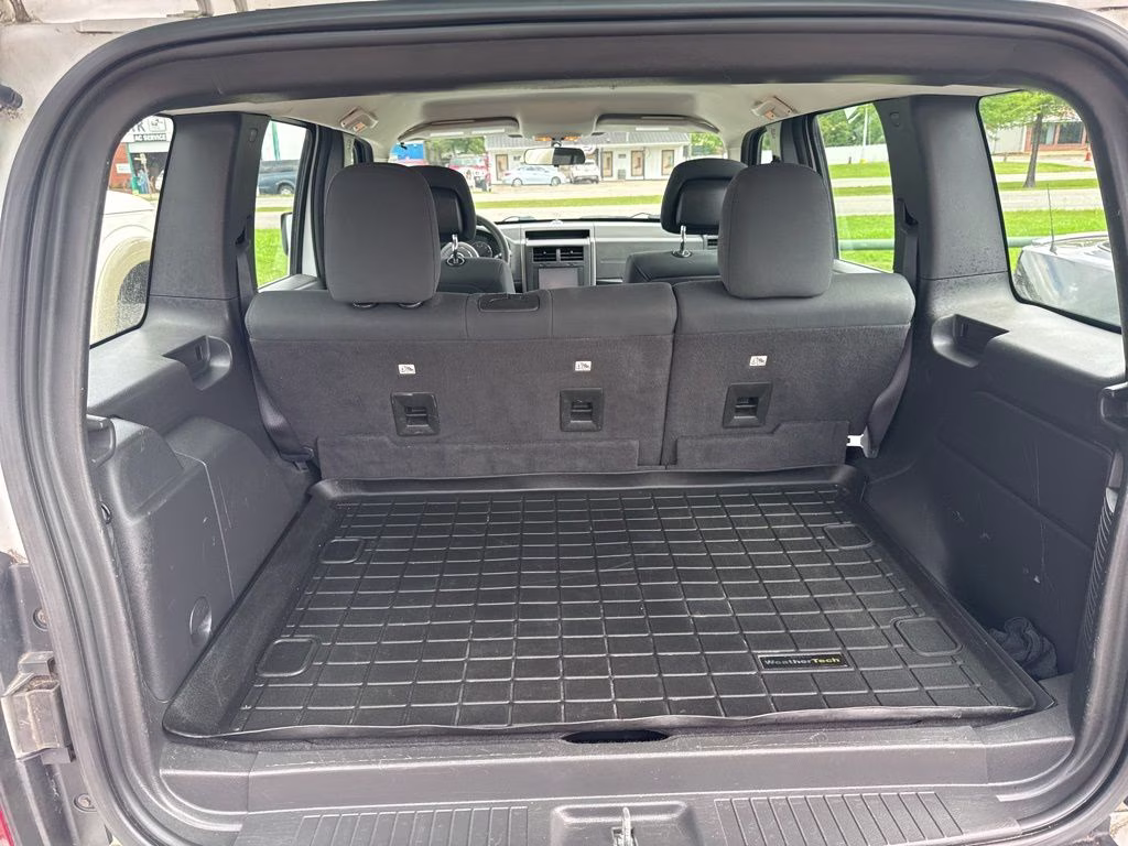 2012 Bright White Clearcoat Jeep Liberty Sport 4X4 SUV