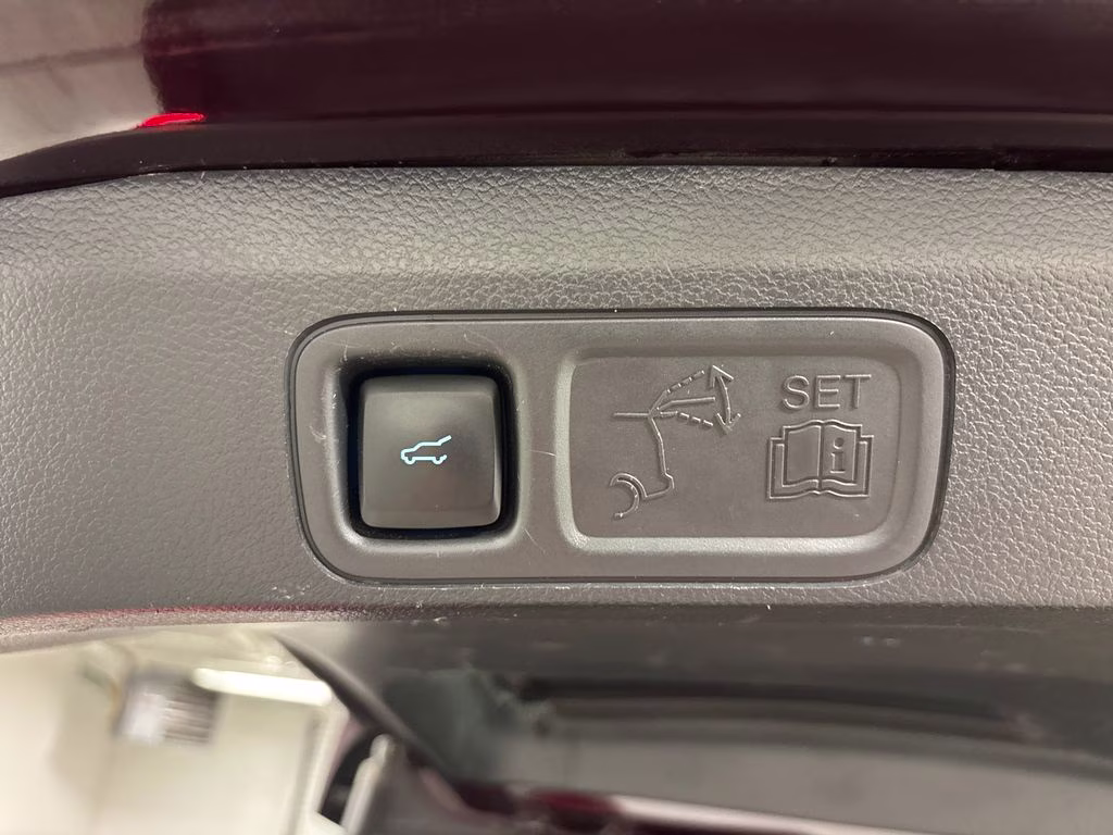 2024 Red Metallic Ford Expedition Max Limited RWD SUV