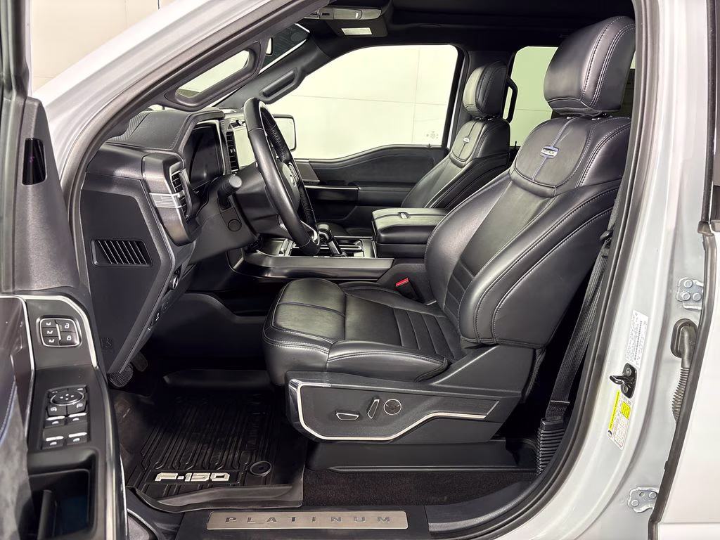 2025 Space White Metallic Ford F-150 Platinum 4X4 Truck