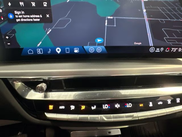 2025 Crystal White Tricoat Cadillac LYRIQ Luxury RWD SUV