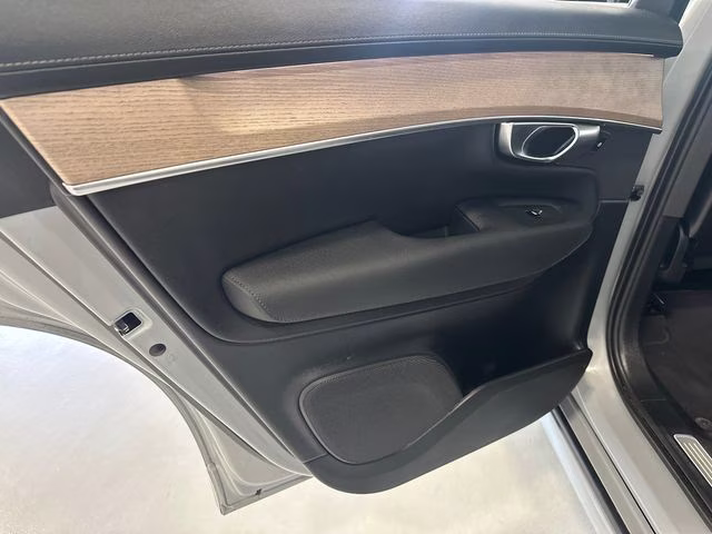 2025 Gray Volvo XC90 B6 Plus 7-Seater AWD SUV