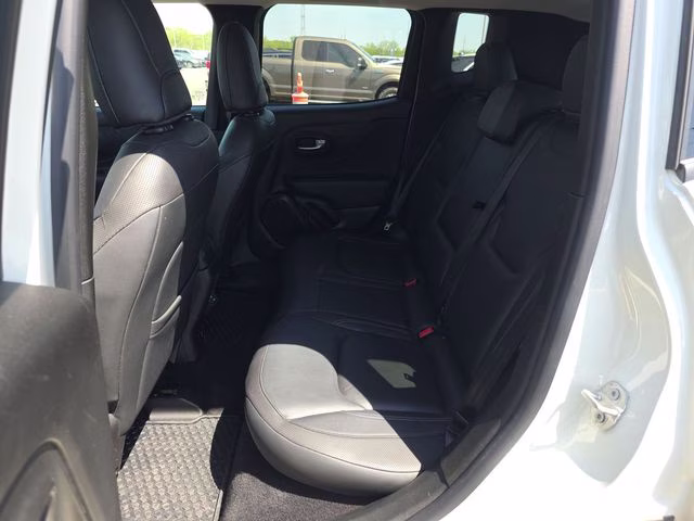 2022 Alpine White Clearcoat Jeep Renegade Limited 4X4 SUV