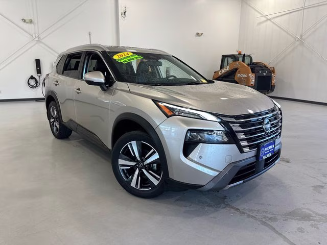 2024 Champagne Silver Metallic Nissan Rogue SL AWD SUV