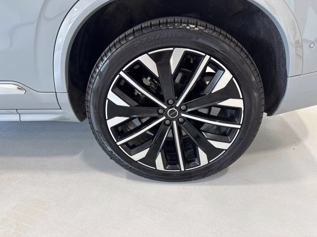 2025 Gray Volvo XC90 B6 Plus 7-Seater AWD SUV