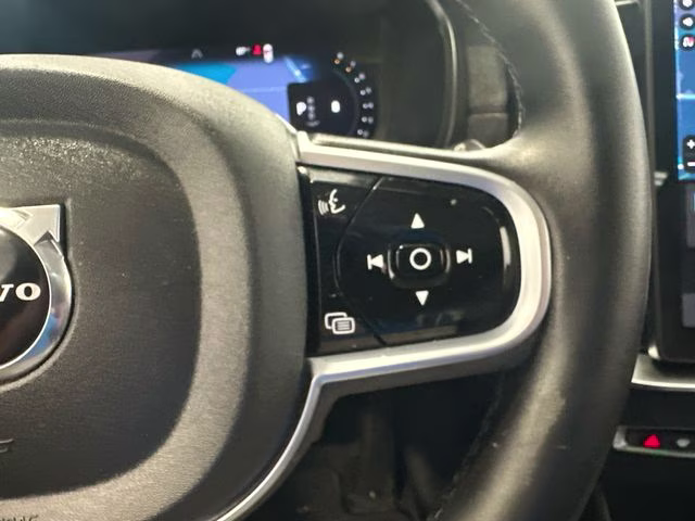 2025 Gray Volvo XC90 B6 Plus 7-Seater AWD SUV