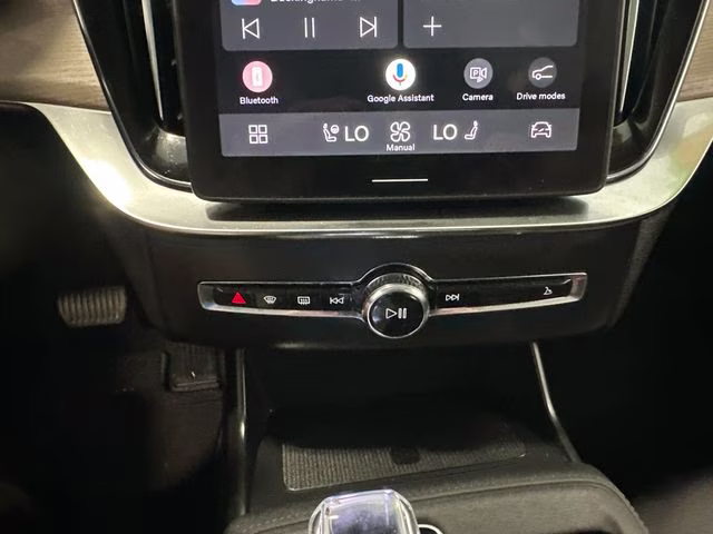 2025 Gray Volvo XC90 B6 Plus 7-Seater AWD SUV