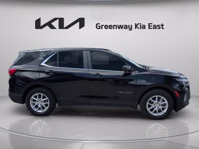 2023 Mosaic Black Metallic Chevrolet Equinox LT FWD SUV
