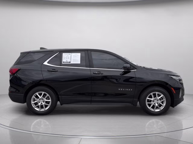 2023 Mosaic Black Metallic Chevrolet Equinox LT FWD SUV