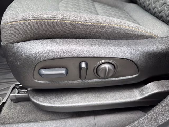 2023 Mosaic Black Metallic Chevrolet Equinox LT FWD SUV