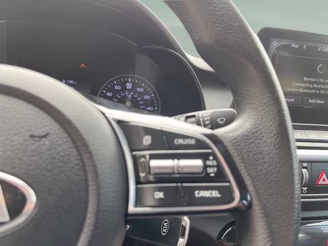 2019 Silky Silver Kia Forte LXS FWD Sedan