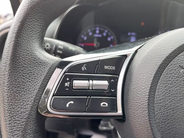 2019 Silky Silver Kia Forte LXS FWD Sedan