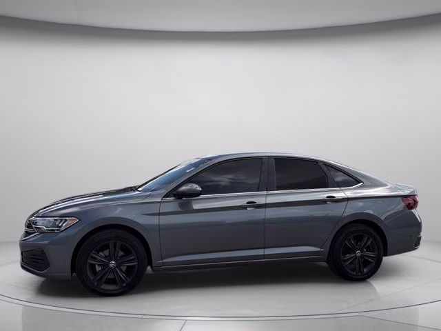 2023 Platinum Gray Metallic Volkswagen Jetta 1.5T SE FWD Sedan