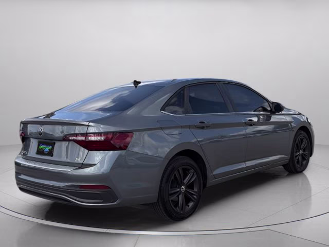 2023 Platinum Gray Metallic Volkswagen Jetta 1.5T SE FWD Sedan