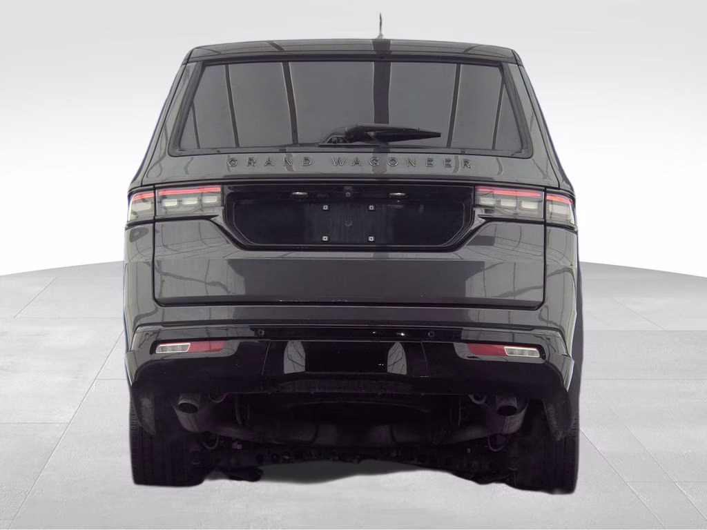 2024 Baltic Gray Metallic Clearcoat Jeep Grand Wagoneer L Series III 4X4 SUV