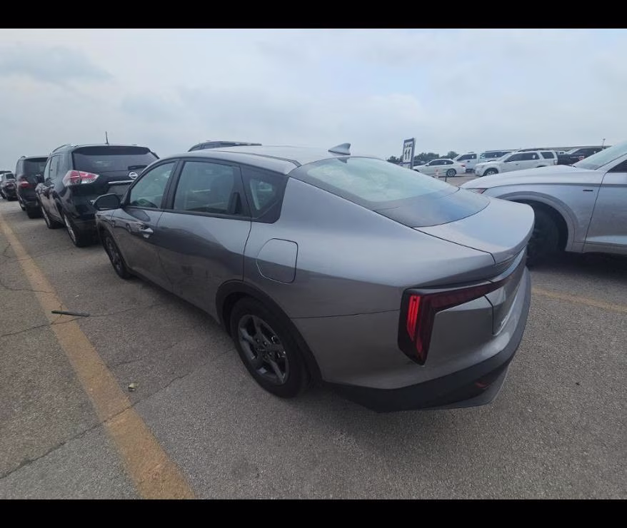 2025 Steel Gray Kia K4 LXS FWD Sedan