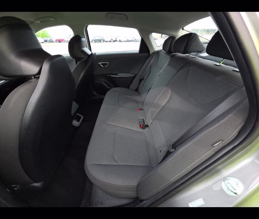 2025 Steel Gray Kia K4 LXS FWD Sedan