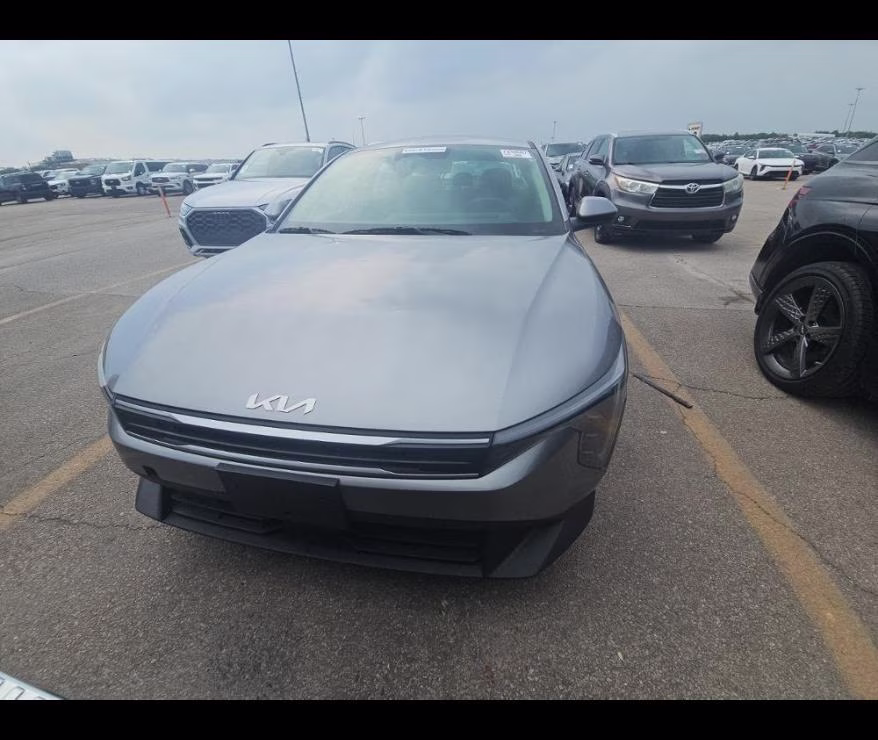2025 Steel Gray Kia K4 LXS FWD Sedan