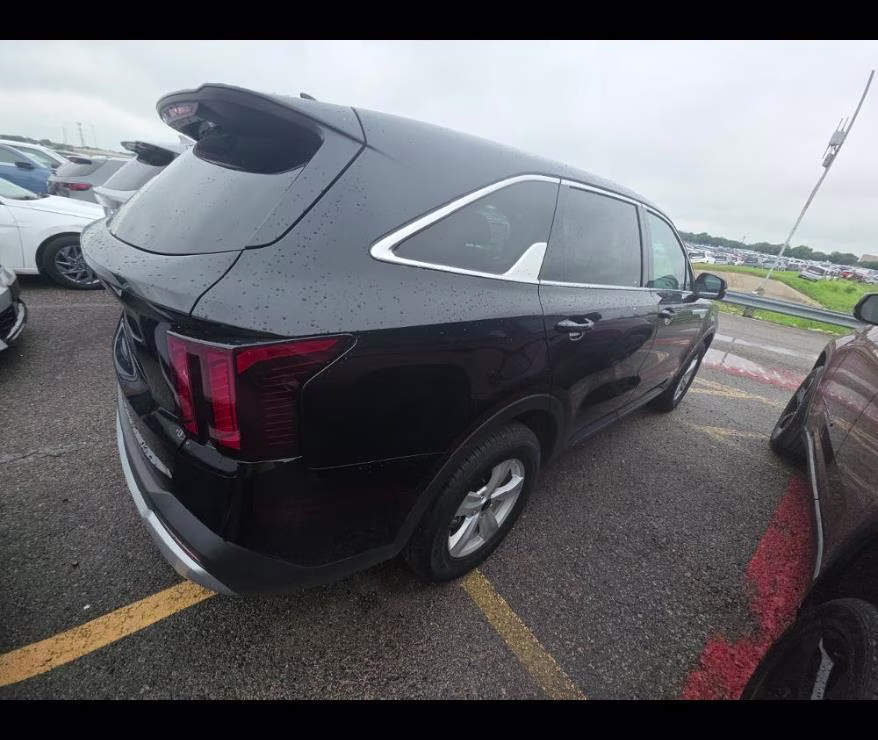 2026 Ebony Black Kia Sorento LX FWD SUV