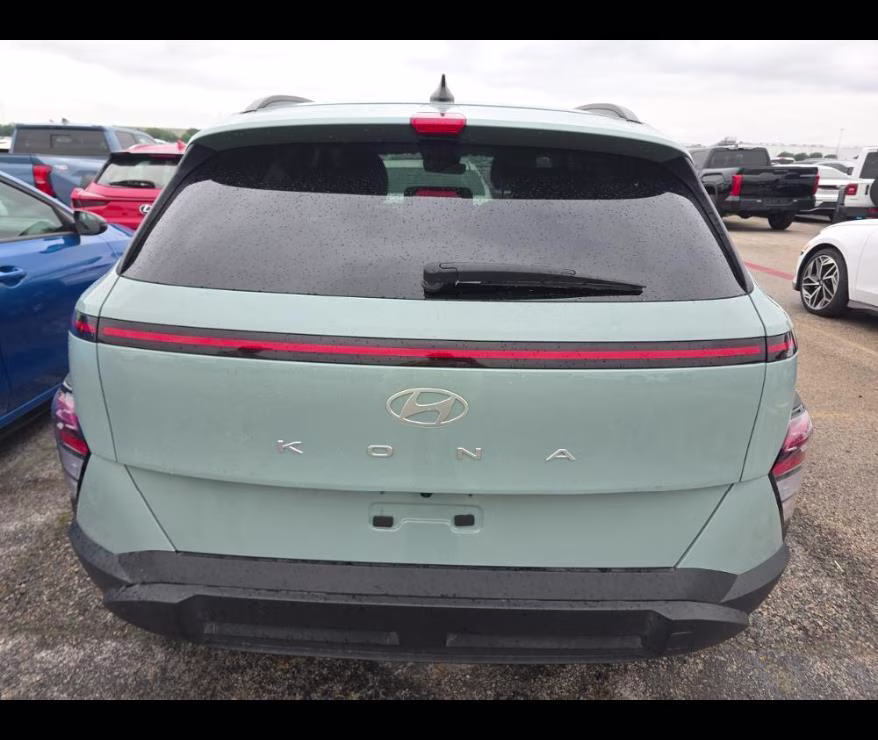 2025 Mirage Green Hyundai Kona SEL FWD SUV