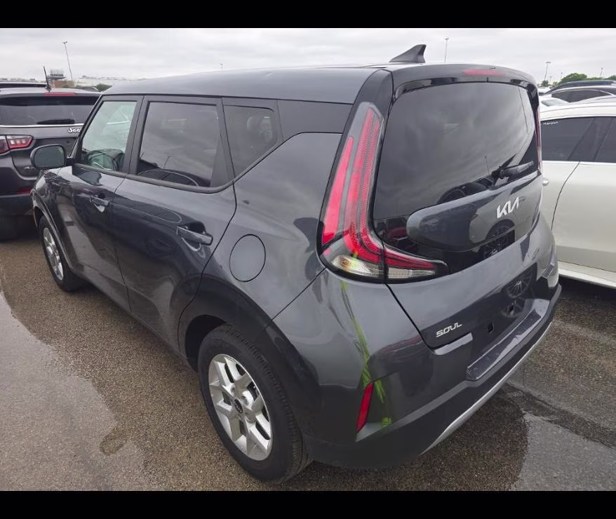 2025 Kia Soul LX FWD Hatchback