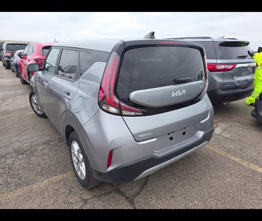 2025 Kia Soul LX FWD Hatchback