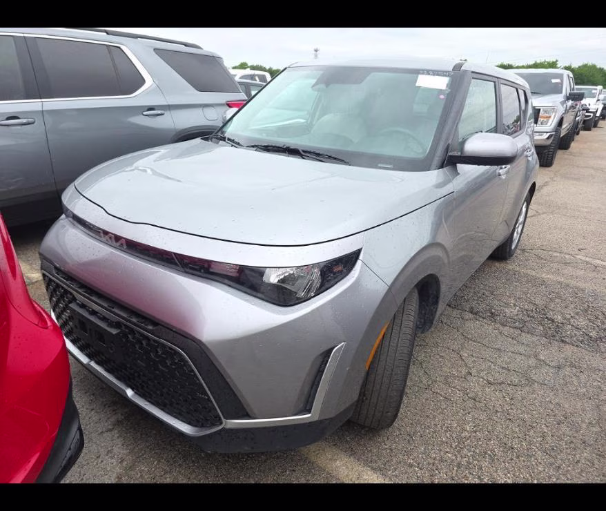 2025 Kia Soul LX FWD Hatchback