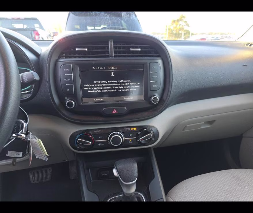 2025 Kia Soul LX FWD Hatchback