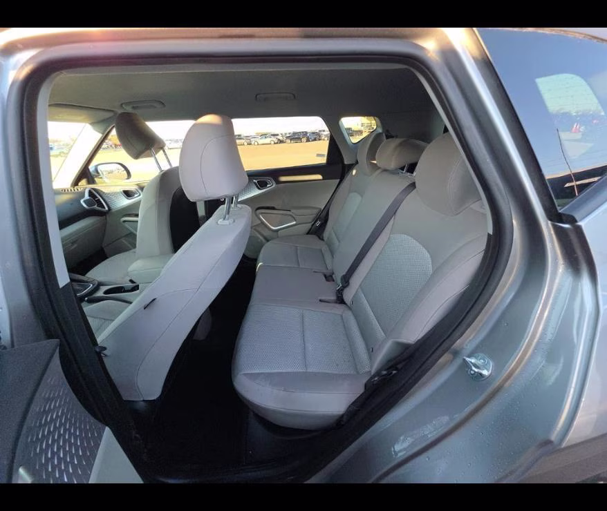 2025 Kia Soul LX FWD Hatchback