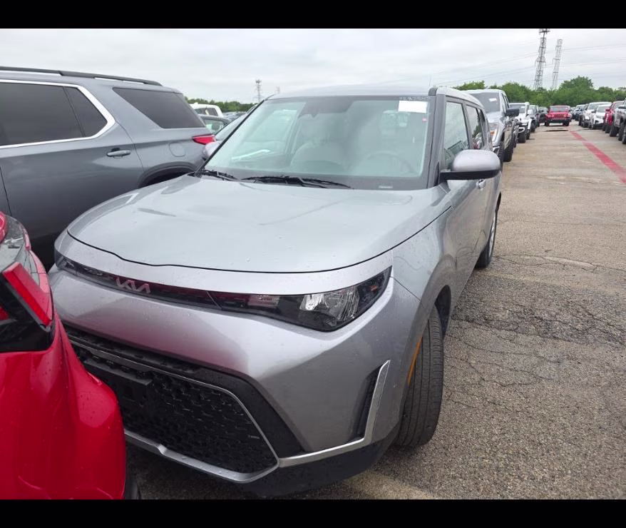 2025 Kia Soul LX FWD Hatchback