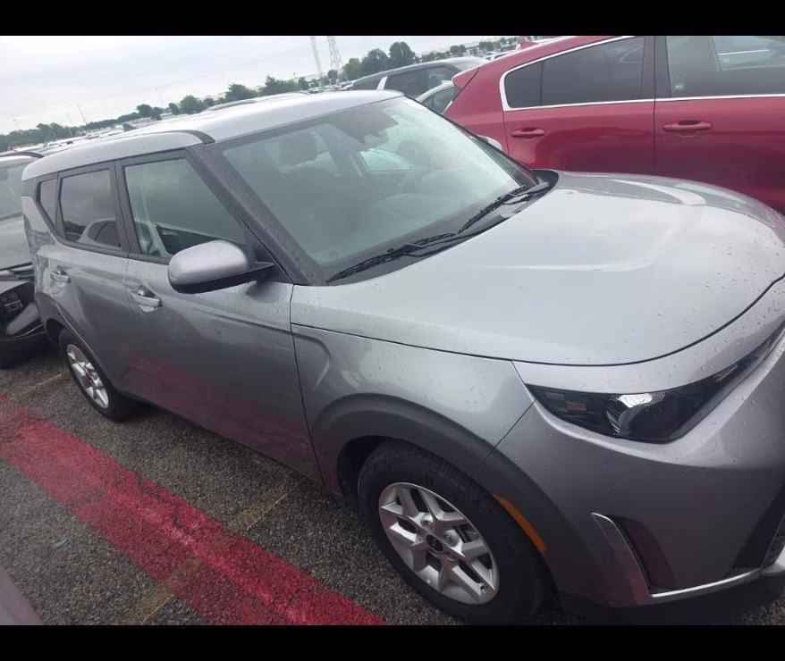 2025 Kia Soul LX FWD Hatchback