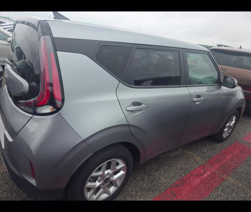 2025 Kia Soul LX FWD Hatchback