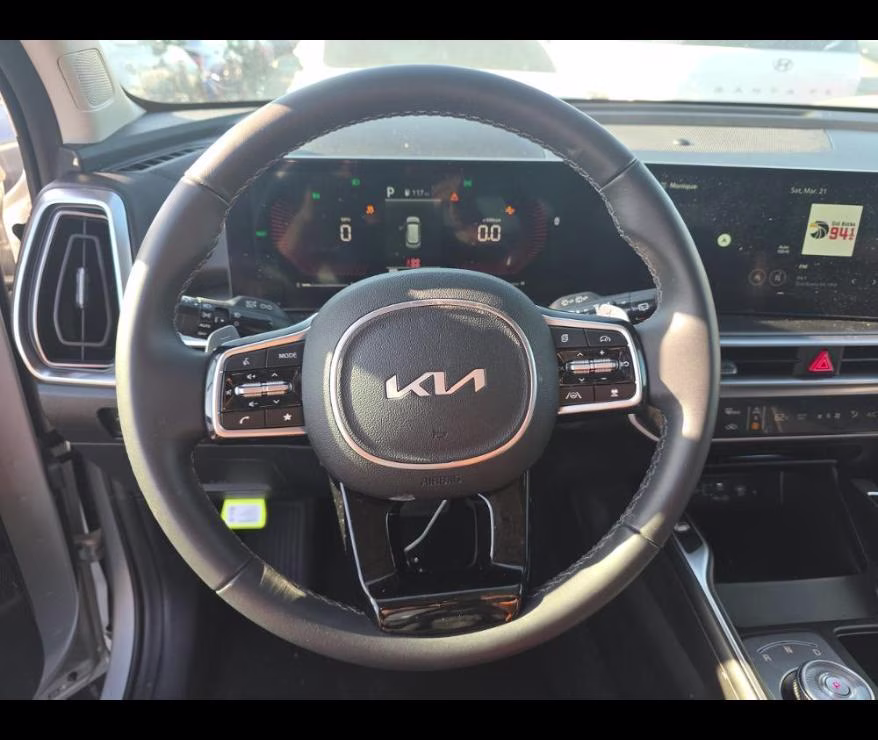 2025 Silky Silver Kia Sorento Hybrid EX FWD SUV
