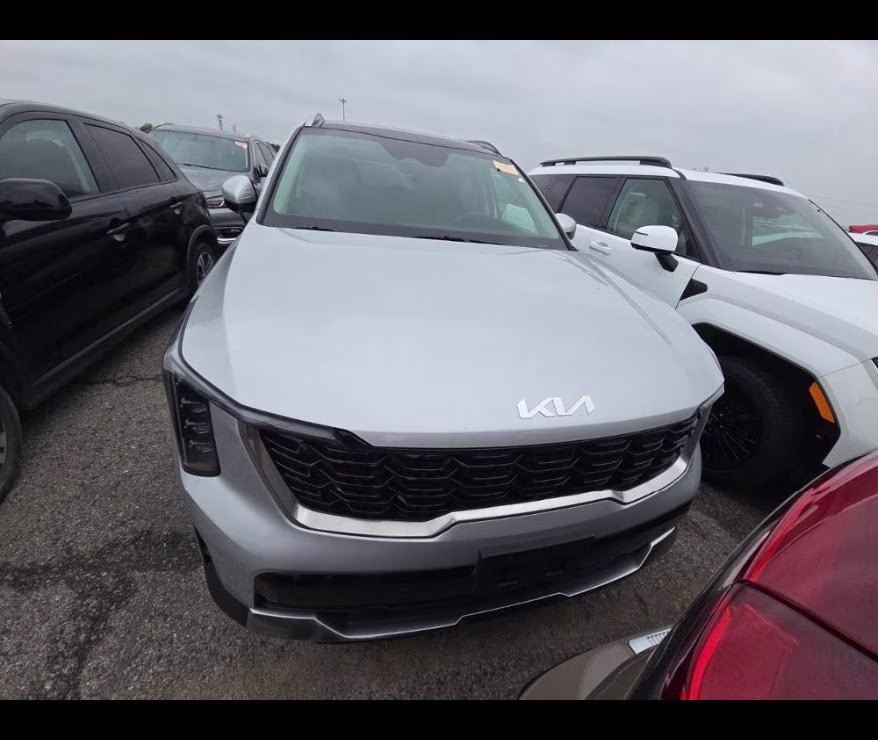 2025 Silky Silver Kia Sorento Hybrid EX FWD SUV