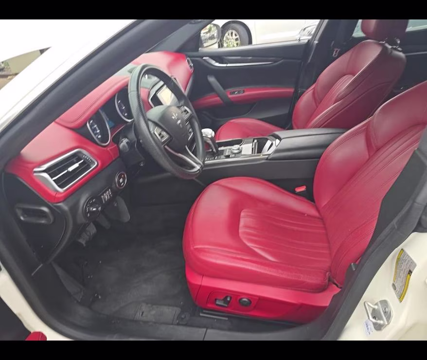 2020 Bianco Maserati Ghibli S RWD Sedan