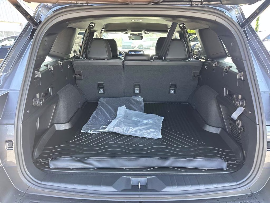 2026 Magnetite Gray Metallic Subaru Outback Premium AWD SUV