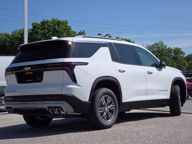 2026 Summit White Chevrolet Traverse LT AWD SUV